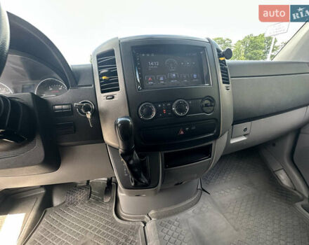 Белый Мерседес Sprinter, объемом двигателя 2.99 л и пробегом 322 тыс. км за 23777 $, фото 23 на Automoto.ua