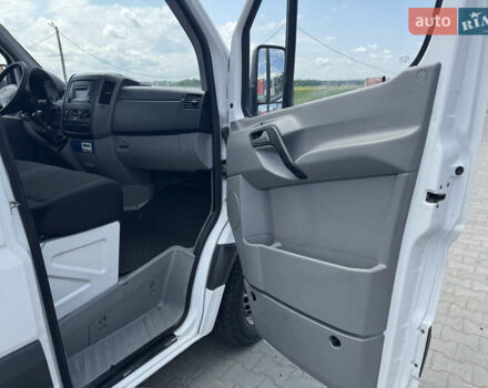 Белый Мерседес Sprinter, объемом двигателя 2.14 л и пробегом 301 тыс. км за 15500 $, фото 26 на Automoto.ua