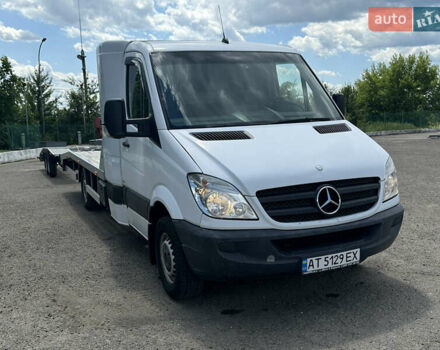 Белый Мерседес Sprinter, объемом двигателя 2.99 л и пробегом 320 тыс. км за 24777 $, фото 4 на Automoto.ua