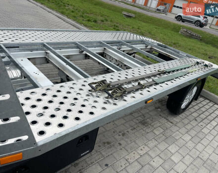 Белый Мерседес Sprinter, объемом двигателя 2.14 л и пробегом 333 тыс. км за 16800 $, фото 2 на Automoto.ua