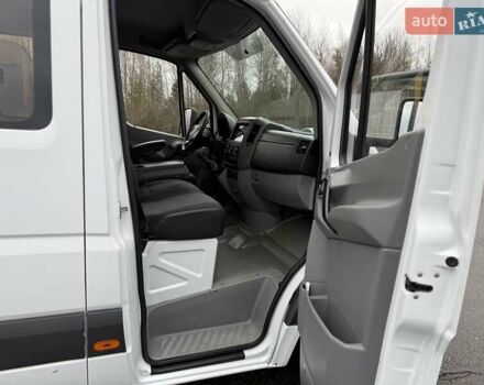 Білий Мерседес Sprinter, об'ємом двигуна 2.14 л та пробігом 288 тис. км за 24600 $, фото 28 на Automoto.ua