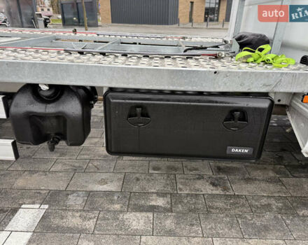 Белый Мерседес Sprinter, объемом двигателя 3 л и пробегом 396 тыс. км за 26000 $, фото 15 на Automoto.ua