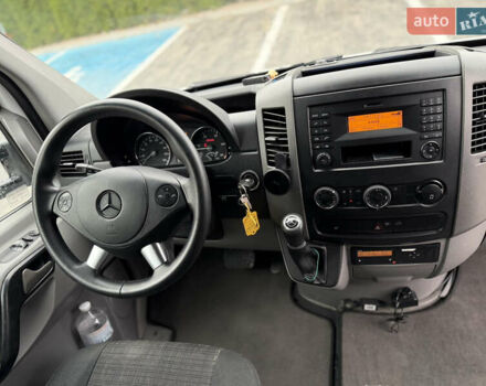 Белый Мерседес Sprinter, объемом двигателя 3 л и пробегом 396 тыс. км за 26000 $, фото 20 на Automoto.ua