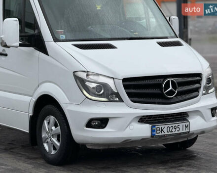 Белый Мерседес Sprinter, объемом двигателя 3 л и пробегом 396 тыс. км за 26000 $, фото 4 на Automoto.ua