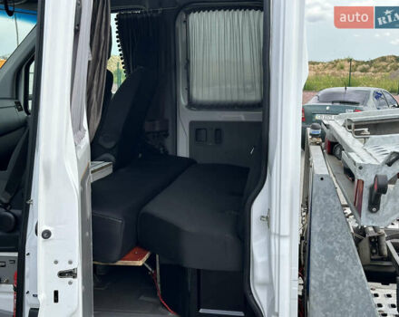Белый Мерседес Sprinter, объемом двигателя 2.99 л и пробегом 501 тыс. км за 29999 $, фото 26 на Automoto.ua