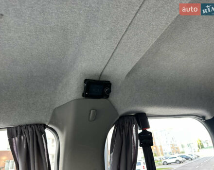 Белый Мерседес Sprinter, объемом двигателя 2.14 л и пробегом 395 тыс. км за 25500 $, фото 54 на Automoto.ua