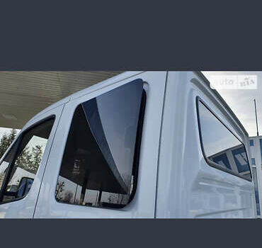 Белый Мерседес Sprinter, объемом двигателя 2.14 л и пробегом 377 тыс. км за 25000 $, фото 21 на Automoto.ua