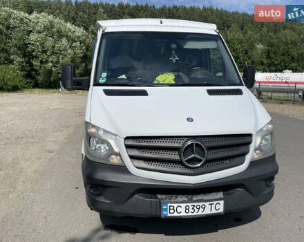 Белый Мерседес Sprinter, объемом двигателя 2.14 л и пробегом 400 тыс. км за 23000 $, фото 4 на Automoto.ua