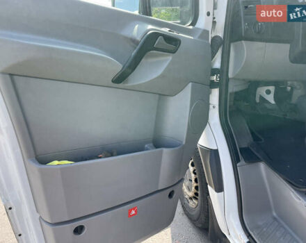 Белый Мерседес Sprinter, объемом двигателя 2.14 л и пробегом 400 тыс. км за 23000 $, фото 9 на Automoto.ua
