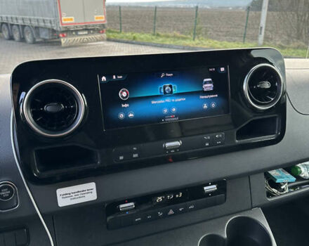 Белый Мерседес Sprinter, объемом двигателя 2.99 л и пробегом 126 тыс. км за 47000 $, фото 7 на Automoto.ua