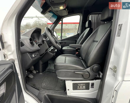 Белый Мерседес Sprinter, объемом двигателя 2 л и пробегом 11 тыс. км за 38900 $, фото 24 на Automoto.ua