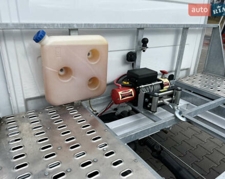 Белый Мерседес Sprinter, объемом двигателя 2 л и пробегом 11 тыс. км за 38900 $, фото 13 на Automoto.ua