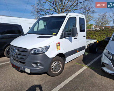 Белый Мерседес Sprinter, объемом двигателя 1.95 л и пробегом 250 тыс. км за 56498 $, фото 24 на Automoto.ua
