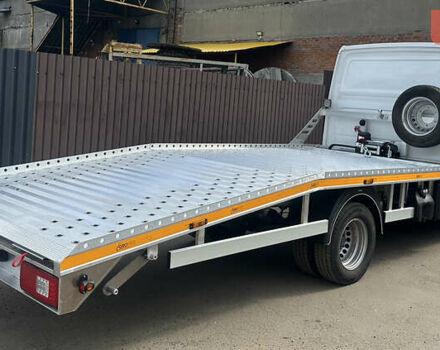 Белый Мерседес Sprinter, объемом двигателя 1.95 л и пробегом 250 тыс. км за 56498 $, фото 5 на Automoto.ua