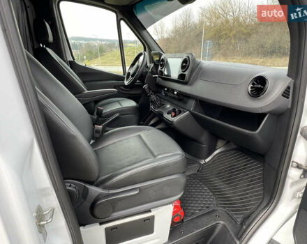 Белый Мерседес Sprinter, объемом двигателя 2 л и пробегом 11 тыс. км за 38900 $, фото 33 на Automoto.ua