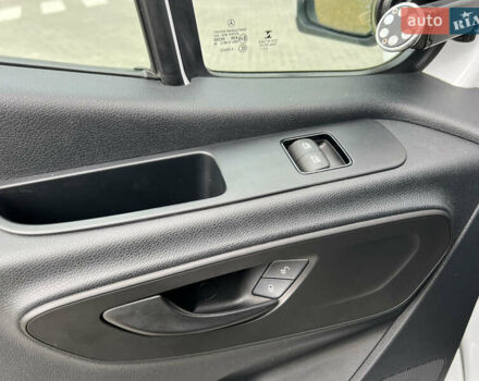 Белый Мерседес Sprinter, объемом двигателя 2 л и пробегом 11 тыс. км за 38900 $, фото 23 на Automoto.ua