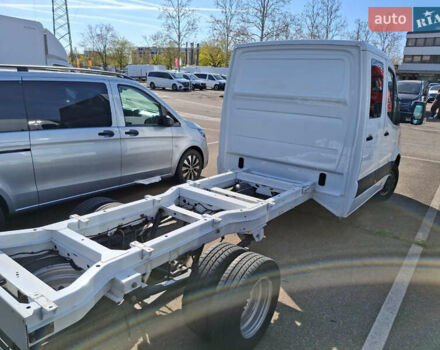 Белый Мерседес Sprinter, объемом двигателя 1.95 л и пробегом 250 тыс. км за 56498 $, фото 27 на Automoto.ua