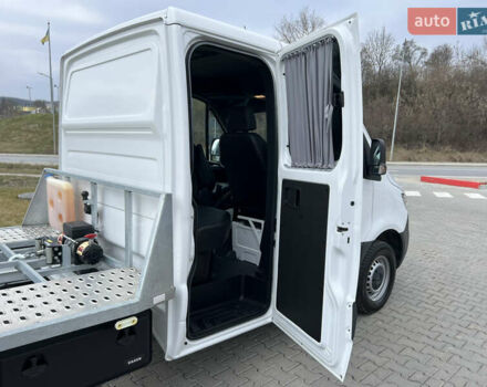 Белый Мерседес Sprinter, объемом двигателя 2 л и пробегом 11 тыс. км за 38900 $, фото 18 на Automoto.ua