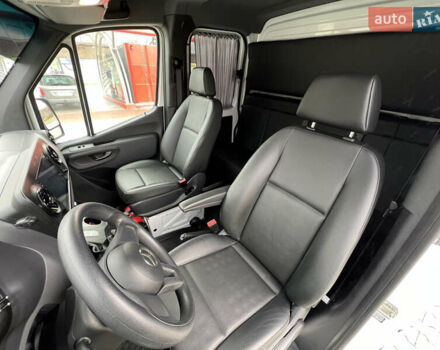 Белый Мерседес Sprinter, объемом двигателя 2 л и пробегом 11 тыс. км за 38900 $, фото 2 на Automoto.ua