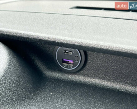 Белый Мерседес Sprinter, объемом двигателя 2 л и пробегом 11 тыс. км за 38900 $, фото 46 на Automoto.ua