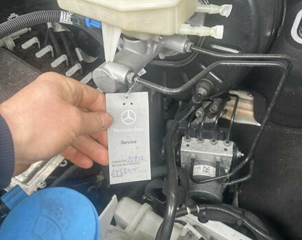 Белый Мерседес Sprinter, объемом двигателя 1.95 л и пробегом 250 тыс. км за 56498 $, фото 9 на Automoto.ua