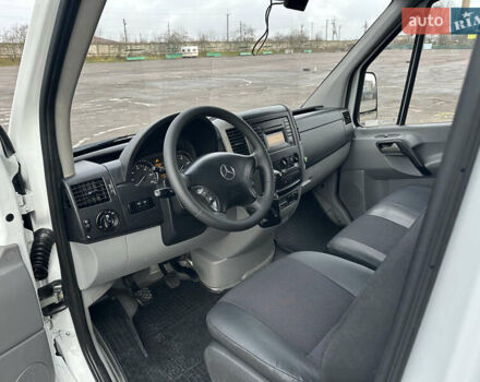 Білий Мерседес Sprinter, об'ємом двигуна 2.2 л та пробігом 238 тис. км за 22900 $, фото 26 на Automoto.ua