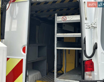 Білий Мерседес Sprinter, об'ємом двигуна 2.2 л та пробігом 238 тис. км за 22900 $, фото 18 на Automoto.ua