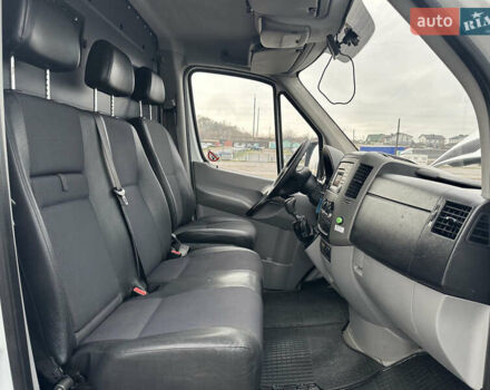 Білий Мерседес Sprinter, об'ємом двигуна 2.2 л та пробігом 238 тис. км за 22900 $, фото 34 на Automoto.ua