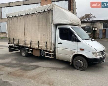 Белый Мерседес Sprinter, объемом двигателя 2.87 л и пробегом 400 тыс. км за 10000 $, фото 2 на Automoto.ua