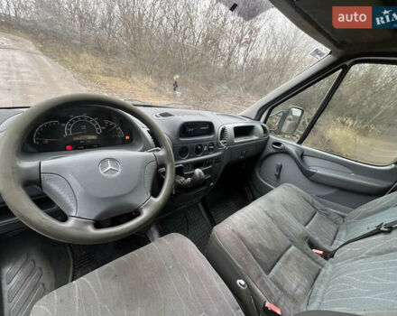 Білий Мерседес Sprinter, об'ємом двигуна 2.15 л та пробігом 343 тис. км за 10900 $, фото 12 на Automoto.ua