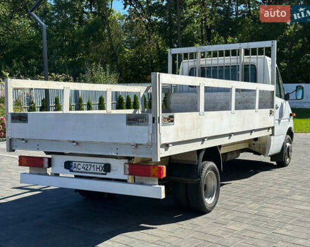 Белый Мерседес Sprinter, объемом двигателя 2.15 л и пробегом 275 тыс. км за 13999 $, фото 4 на Automoto.ua