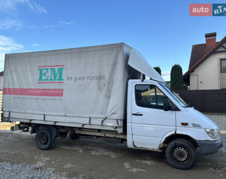 Мерседес Sprinter 2002 у Івано-Франківську на Automoto.ua Білий Мерседес Sprinter, об'ємом двигуна 2.69 л та пробігом 560 тис. км за 8900 $, фото 6 на Automoto.ua