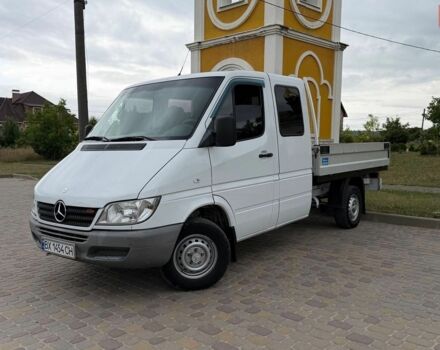 Белый Мерседес Sprinter, объемом двигателя 2.15 л и пробегом 404 тыс. км за 14500 $, фото 2 на Automoto.ua