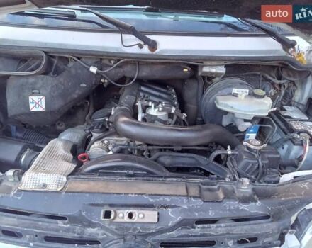 Белый Мерседес Sprinter, объемом двигателя 2.15 л и пробегом 280 тыс. км за 9500 $, фото 4 на Automoto.ua