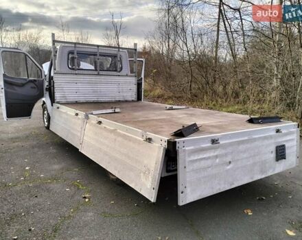 Белый Мерседес Sprinter, объемом двигателя 2.3 л и пробегом 274 тыс. км за 14500 $, фото 12 на Automoto.ua