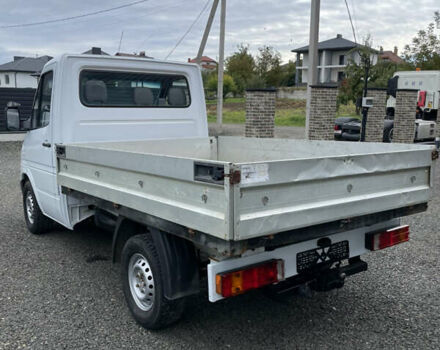 Белый Мерседес Sprinter, объемом двигателя 0 л и пробегом 344 тыс. км за 11500 $, фото 2 на Automoto.ua