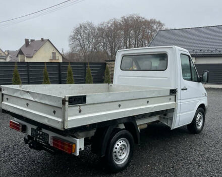 Белый Мерседес Sprinter, объемом двигателя 0 л и пробегом 344 тыс. км за 11500 $, фото 3 на Automoto.ua