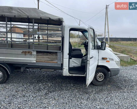 Белый Мерседес Sprinter, объемом двигателя 2.15 л и пробегом 480 тыс. км за 8500 $, фото 16 на Automoto.ua