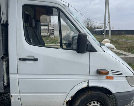 Белый Мерседес Sprinter, объемом двигателя 2.15 л и пробегом 480 тыс. км за 8500 $, фото 11 на Automoto.ua