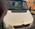 Белый Мерседес Sprinter, объемом двигателя 2.15 л и пробегом 320 тыс. км за 9500 $, фото 2 на Automoto.ua
