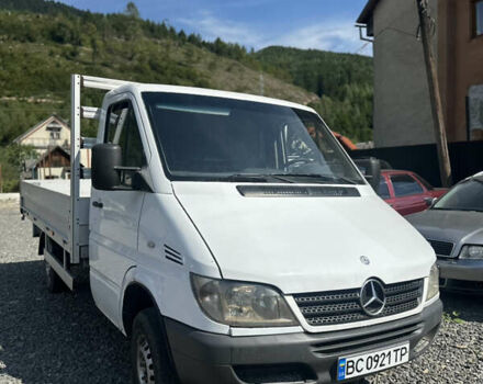 Білий Мерседес Sprinter, об'ємом двигуна 2.15 л та пробігом 350 тис. км за 9000 $, фото 5 на Automoto.ua