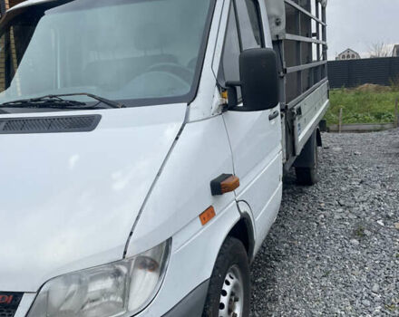 Белый Мерседес Sprinter, объемом двигателя 2.15 л и пробегом 480 тыс. км за 8500 $, фото 1 на Automoto.ua