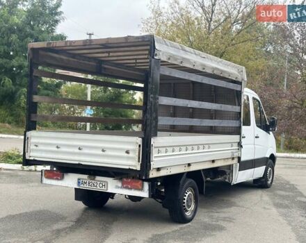 Белый Мерседес Sprinter, объемом двигателя 2.2 л и пробегом 395 тыс. км за 11800 $, фото 4 на Automoto.ua