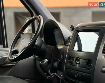 Білий Мерседес Sprinter, об'ємом двигуна 2.2 л та пробігом 320 тис. км за 17900 $, фото 20 на Automoto.ua