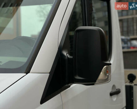 Білий Мерседес Sprinter, об'ємом двигуна 2.2 л та пробігом 320 тис. км за 17900 $, фото 6 на Automoto.ua