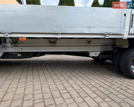 Белый Мерседес Sprinter, объемом двигателя 2.2 л и пробегом 275 тыс. км за 17800 $, фото 31 на Automoto.ua