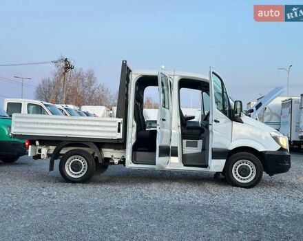 Белый Мерседес Sprinter, объемом двигателя 2.2 л и пробегом 161 тыс. км за 19800 $, фото 13 на Automoto.ua