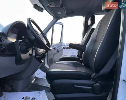 Белый Мерседес Sprinter, объемом двигателя 2.2 л и пробегом 161 тыс. км за 19800 $, фото 24 на Automoto.ua