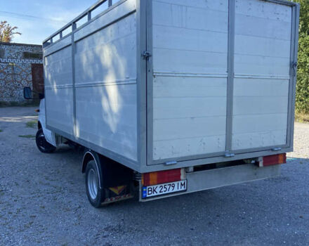 Білий Мерседес Sprinter, об'ємом двигуна 2.69 л та пробігом 304 тис. км за 18900 $, фото 2 на Automoto.ua