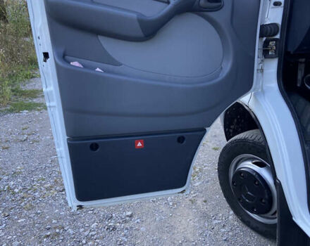 Білий Мерседес Sprinter, об'ємом двигуна 2.69 л та пробігом 304 тис. км за 18900 $, фото 8 на Automoto.ua